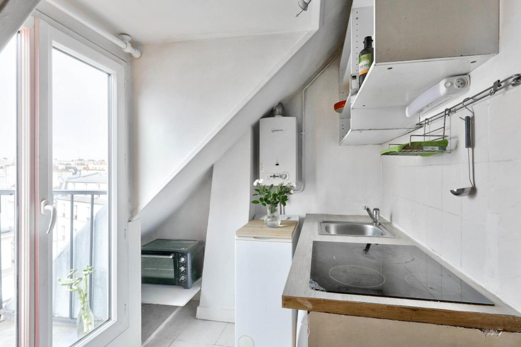 Apartment Cosy Under The Roofs Of